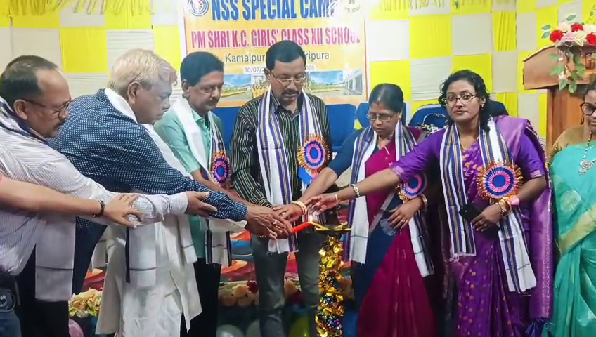 নিজের জন্য নয়, সমাজের জন্য”—মানবসেবার অঙ্গীকারে কমলপুরে NSS - এর ৭ দিনব্যাপী বিশেষ শিবিরের শুভ সূচনা