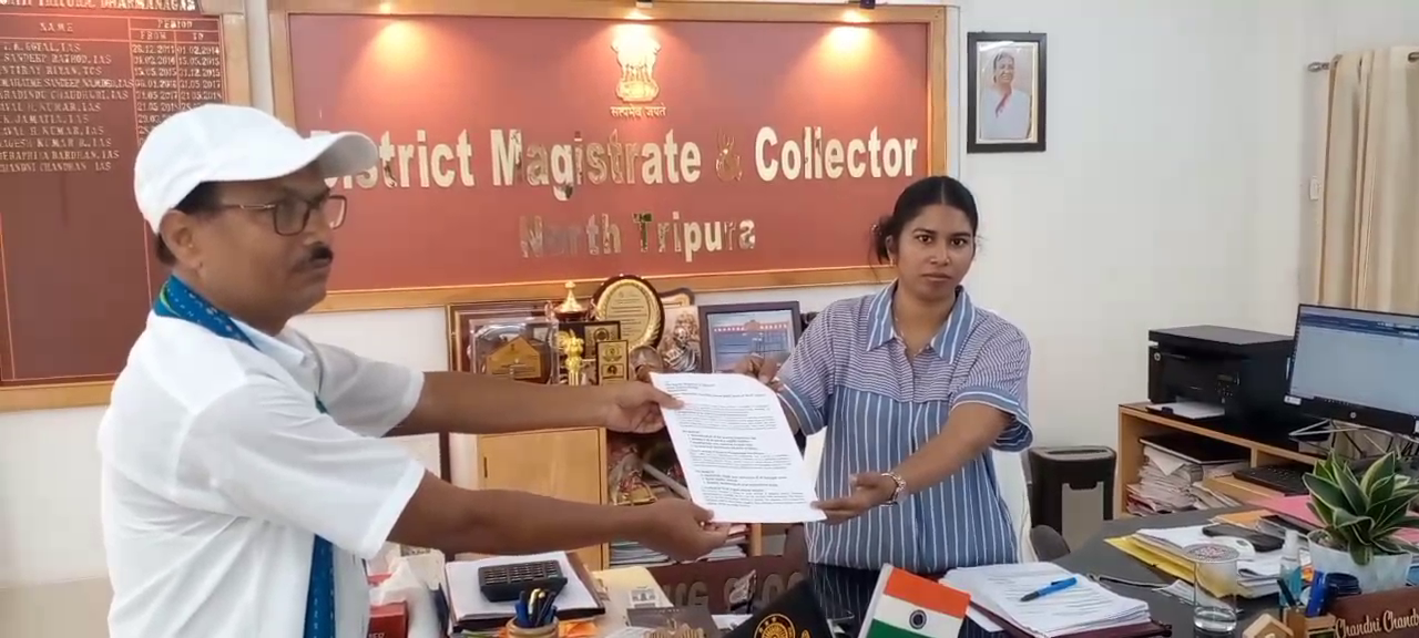 পূর্ত দপ্তরের রাস্তা মেরামতের কাজে অনিয়মের অভিযোগ, ক্ষোভে ফুঁসছেন ধর্মনগরবাসী