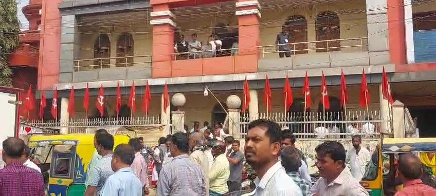 উদয়পুর সি পি আই এমের সাংবাদিক সম্মেলন।