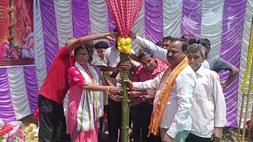 সুকান্ত সামাজিক সংস্থার খুঁটি পূজা ও থিমের আনুষ্ঠানিক উদ্বোধন