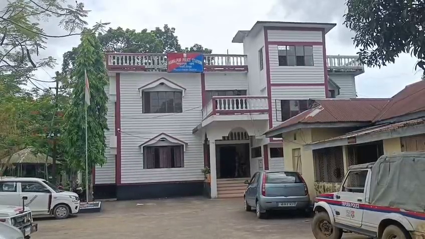 সালেমা মহারানী থেকে রিয়াজ দেববর্মা নামে একজনকে আটক  